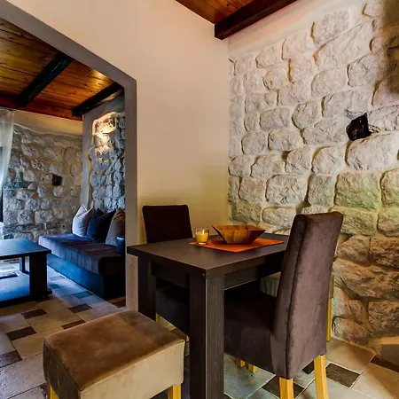 Hill Apartments Kotor Extérieur photo